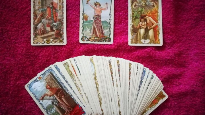 Kartenlegen Tarot